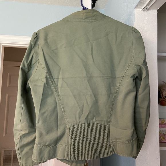 ZARA-Trendy,Lined,Cropped,Sage-ish Green Jacket - Picture 8 of 8